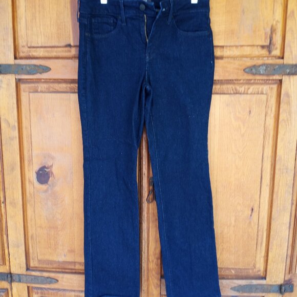 NYDJ Marilyn Straight jeans  LIKE NEW - Picture 6 of 7